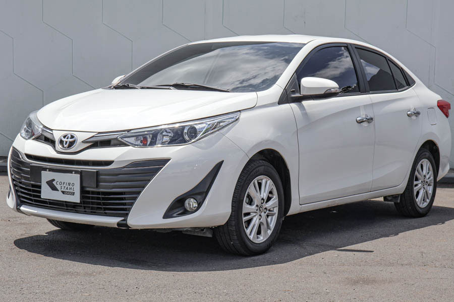 TOYOTA YARIS 2021 - 3000